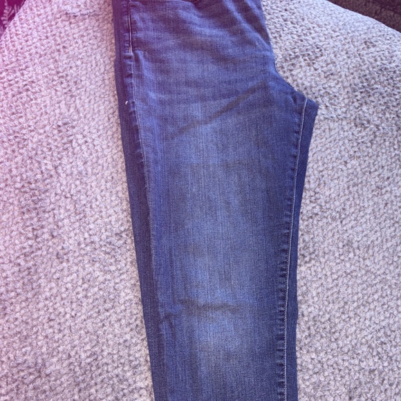 Banana Republic Women's Skinny Jeans in Blue - Picture 1 of 4